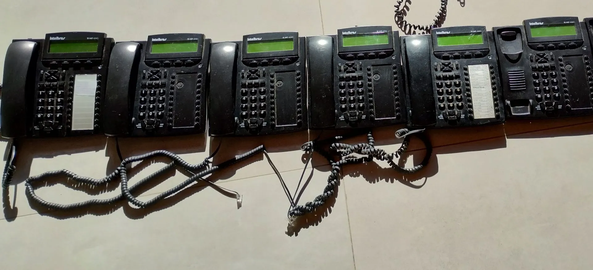 Telefones Intelbras ti4245 - Pacote com 6