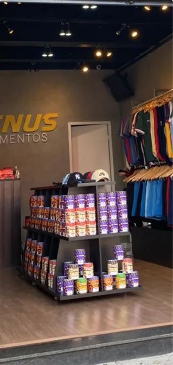 Expositora / loja / balcão central - Foto 2