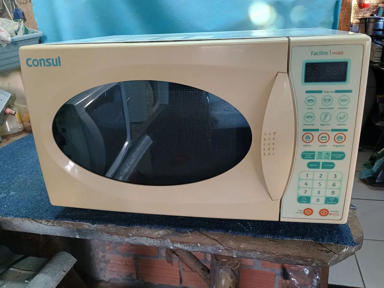 Micro-ondas Consul Facilite I middi - Usado