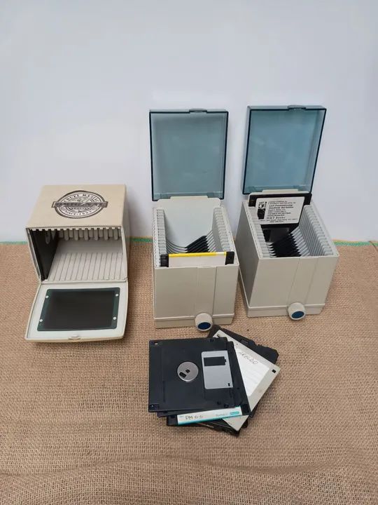 Suporte Disquetes e Drivers de Disquete Antigos - Foto 2