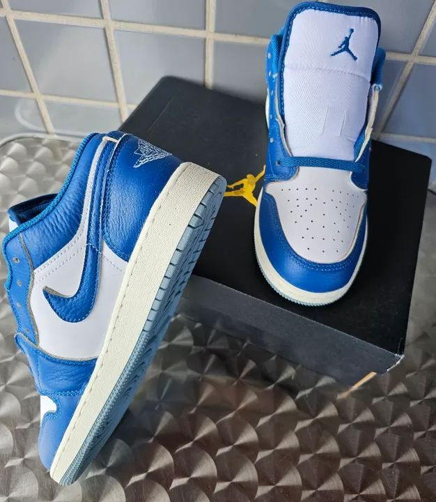 Tênis Nike Air Jordan 1 low - Foto 5