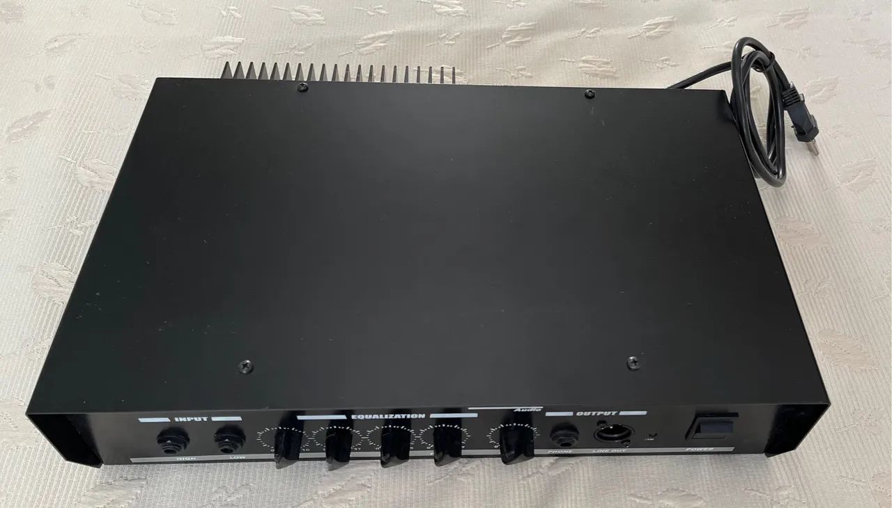 Amplificador para contrabaixo (só o cabeçote) - Foto 3