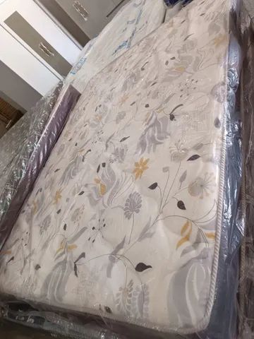 COLCHÃO DE CASAL D33 ALTO PADRÃO NOVO  - Foto 2