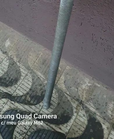 Barras roscadas em aço galvanizado 38 mm.
