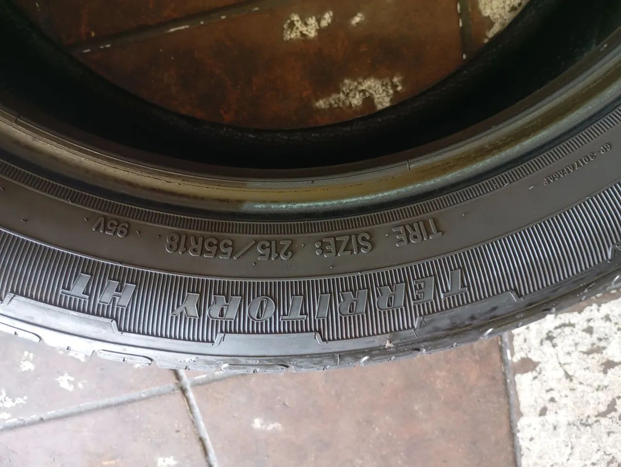 Pneus goodyer ref 215 55 18 RS 1500 os 4 - Foto 3