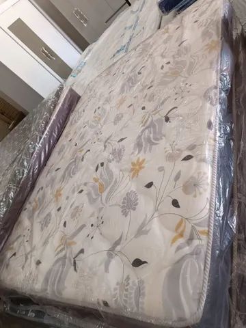COLCHÃO DE CASAL D33 ALTO PADRÃO NOVO 