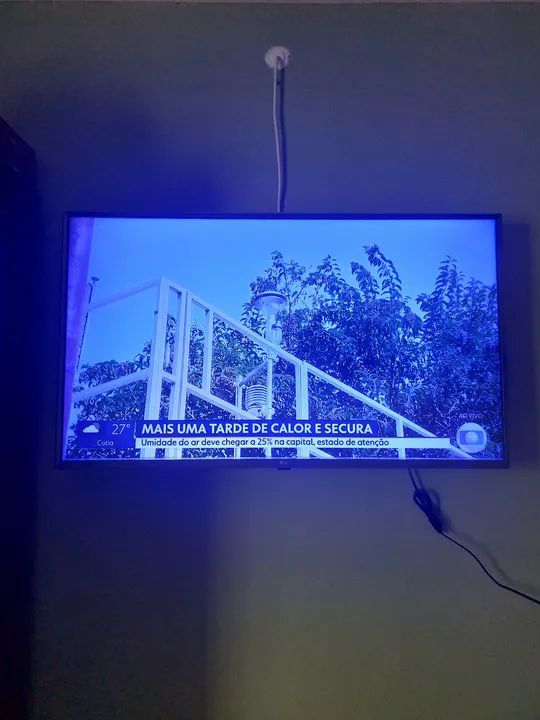 Tv LG 43" modelo 43UJ6525 - Foto 2