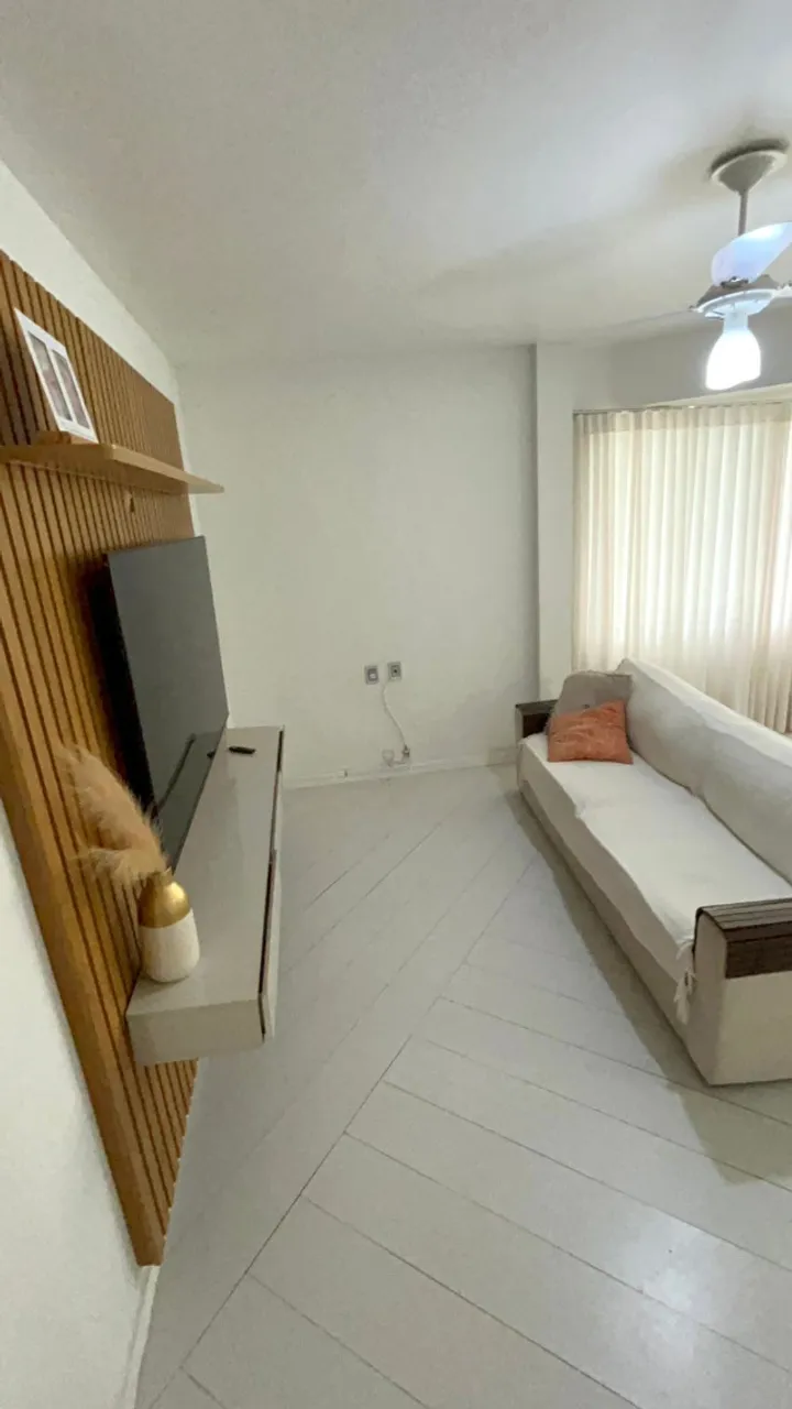 Vendo 3/4 amplo na Vila Laura, 2 vagas, nascente. * Salvador BA