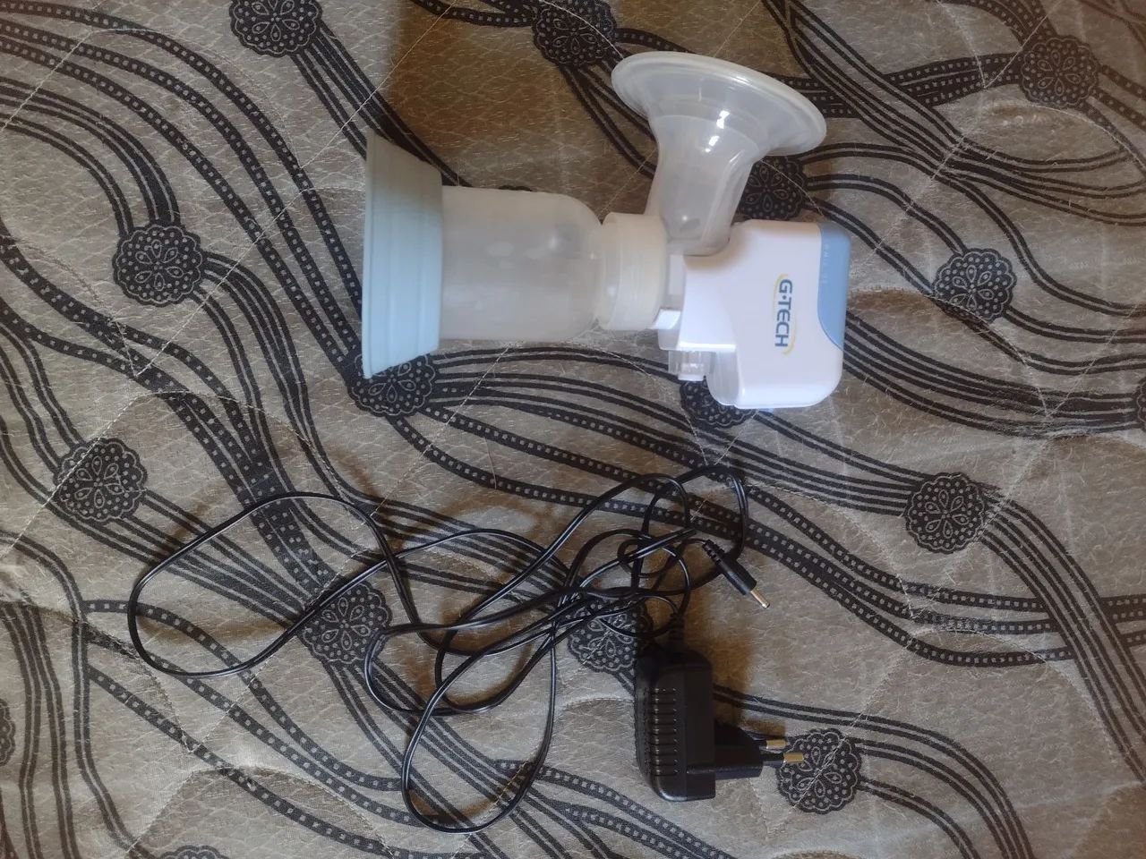 Bomba elétrica de tirar leite 