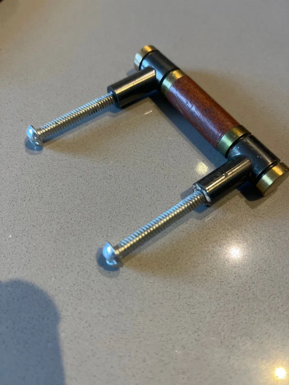 Puxador de porta em madeira e metal (17 peças) - Foto 3