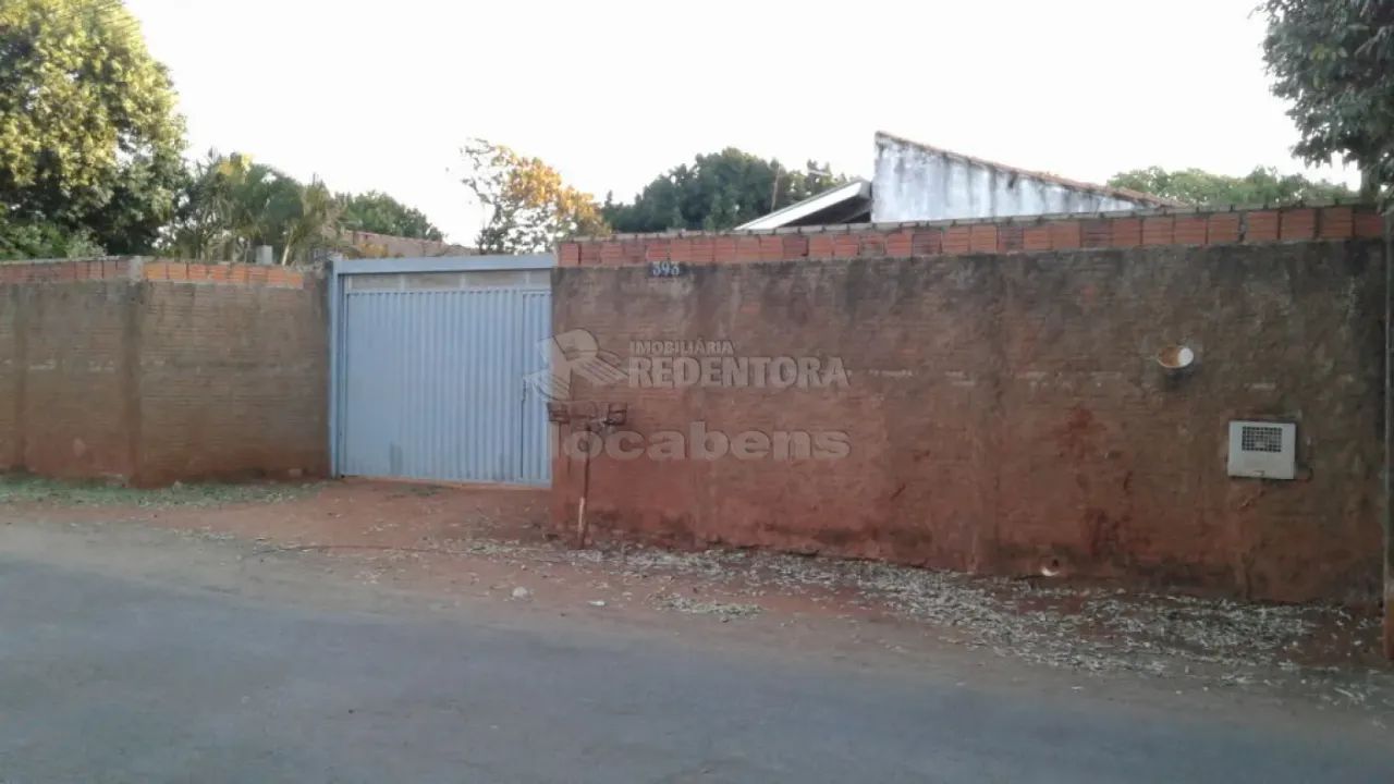 ESTâNCIA ALVORADA - Propriedade em bom local, já documentada, fácil acesso, terreno de 988