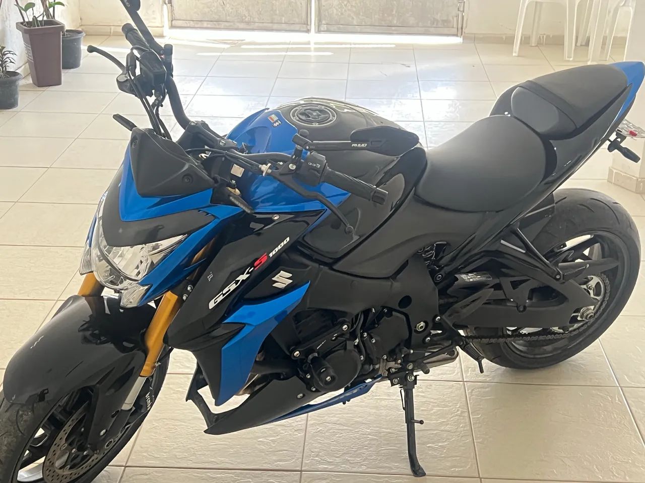 Moto Gsxs1000 - Foto 4