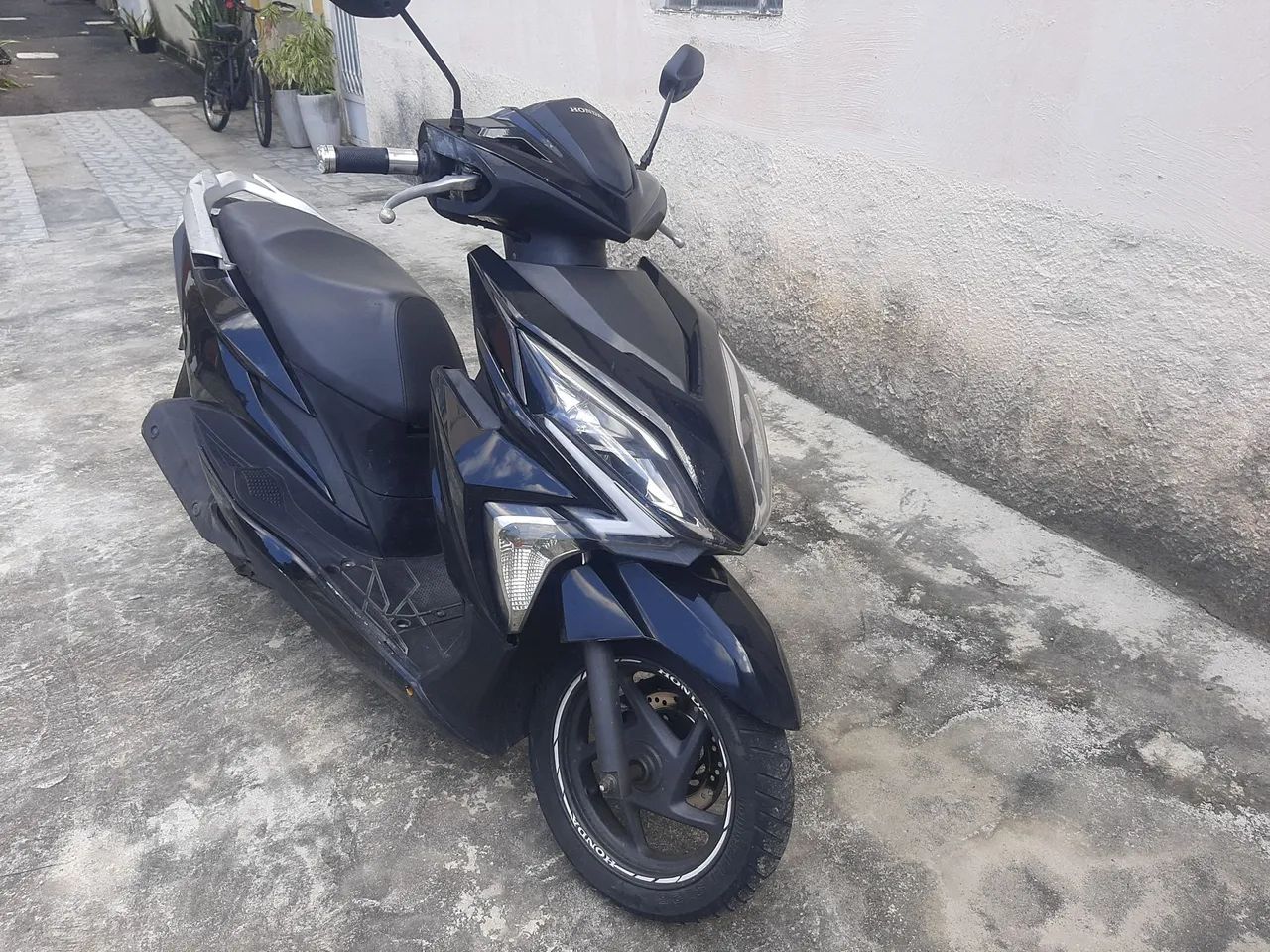 Honda Elite 125 / Tô ligado nos Golpistas