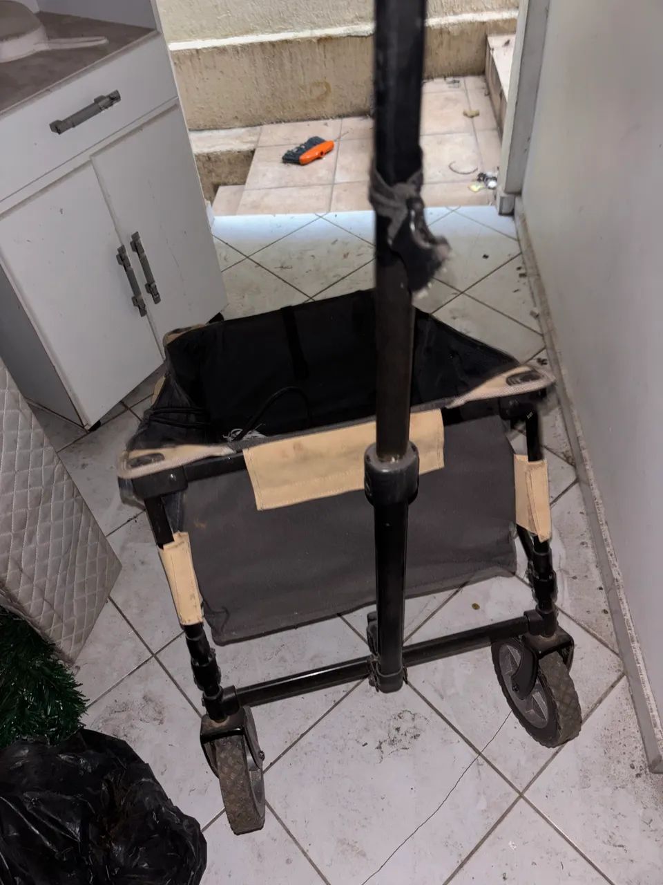 CARRINHO DE TRANSPORTE DESDOBRÁVEL PARA MATERIAL DE acampamento - Foto 2