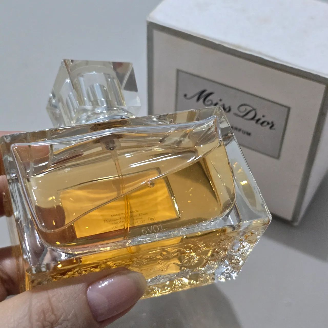 Perfume Miss Dior 100 ml (Versão 2012) - Foto 3