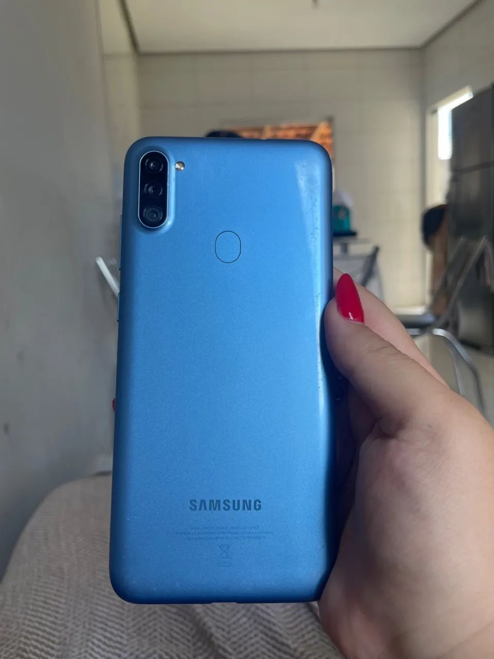 Samsung A11, sem marcas de uso, apenas um dono