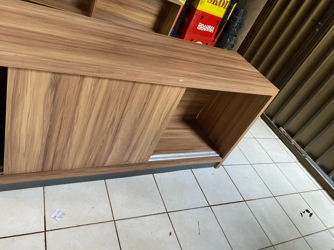Rack com portas de correr