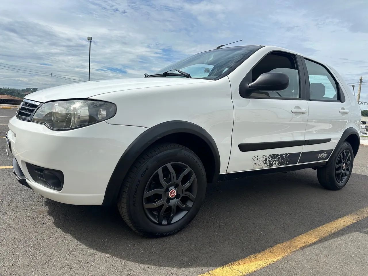 Palio 1.0 Way 2015 Completo ,Super conservado ! - Foto 2