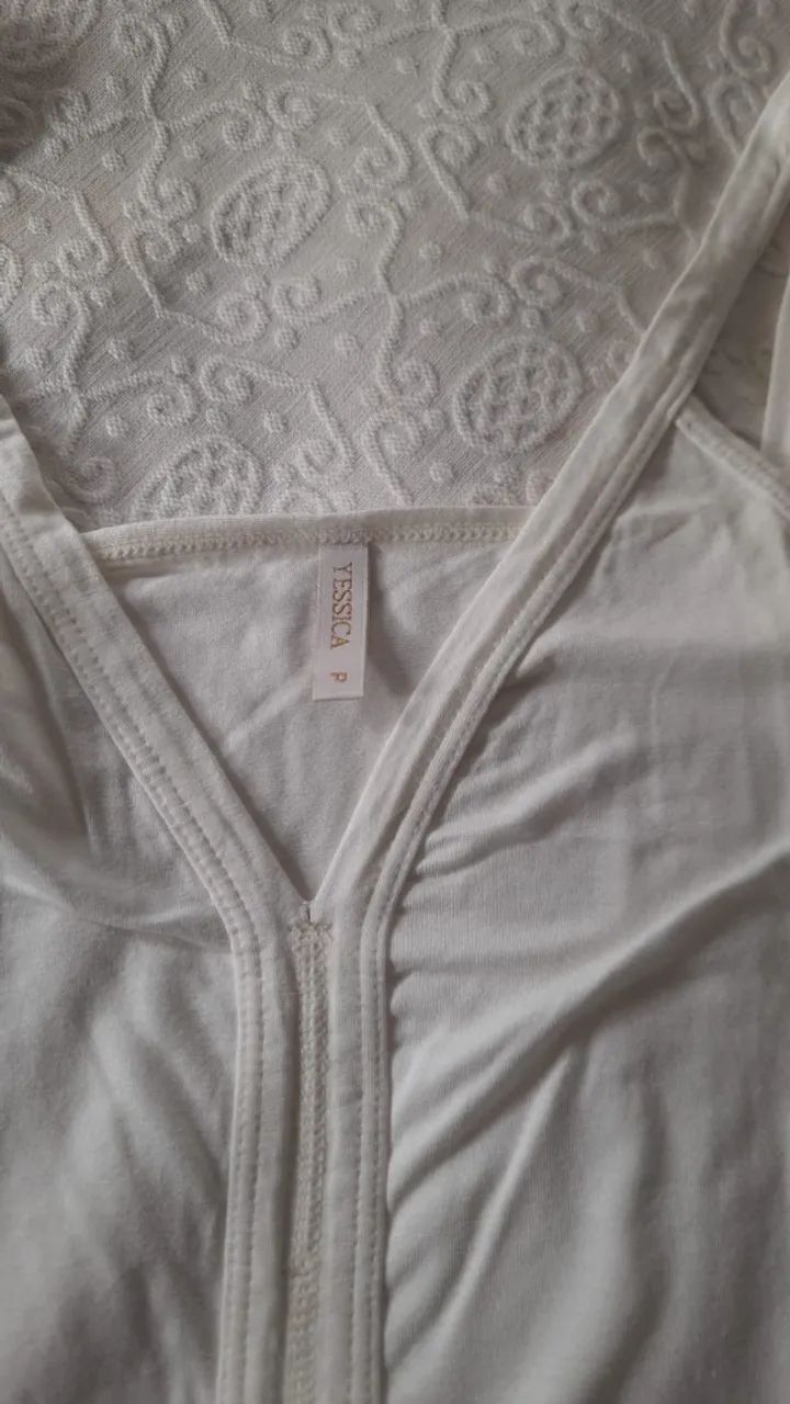 Blusa Canelada Yessica Off-White - Básica, Elegante e Versátil ? - Foto 2