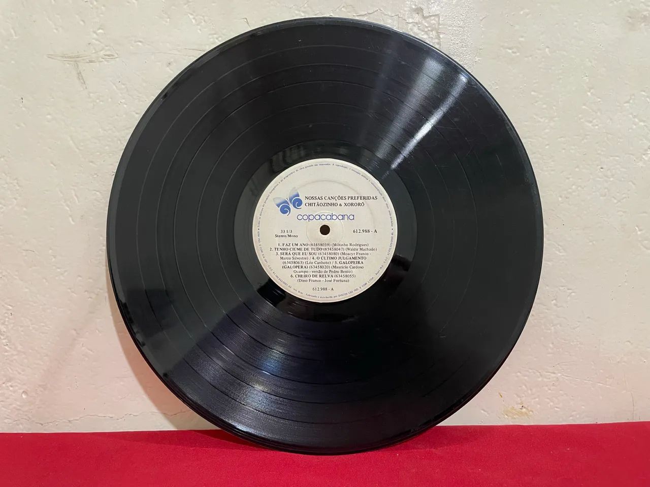 Disco de Vinil Chitãozinho e Xororó Nossas Canções Preferidas  - Foto 3