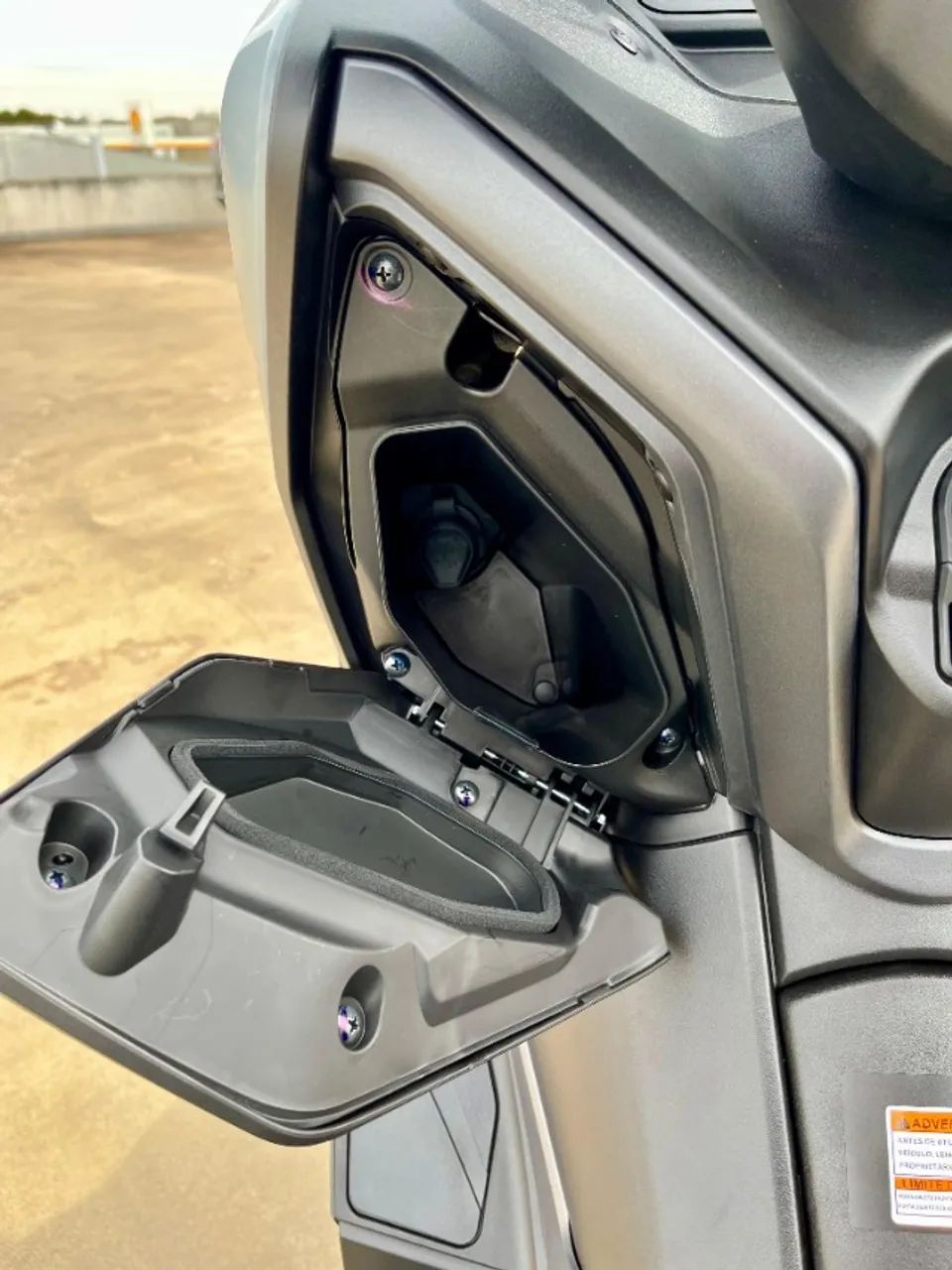 Nova XMAX 300 Connected - PREÇO IMPERDIVEL  - Foto 3