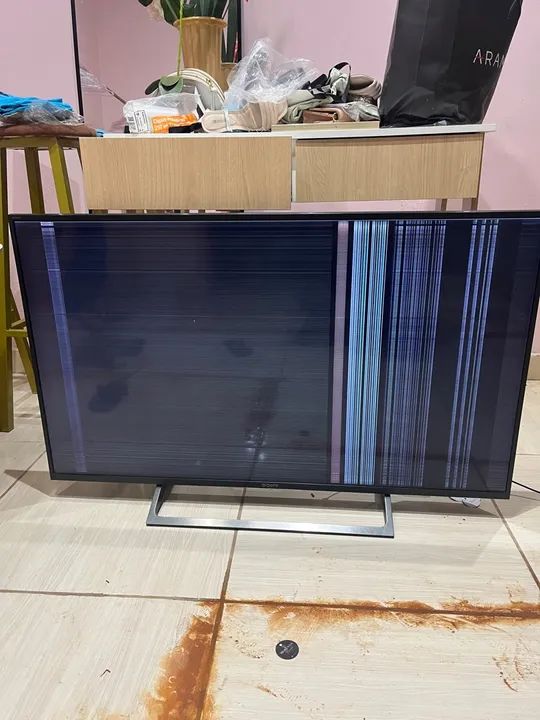 Tv Sony 49 polegadas (com defeito na tela) - Foto 2