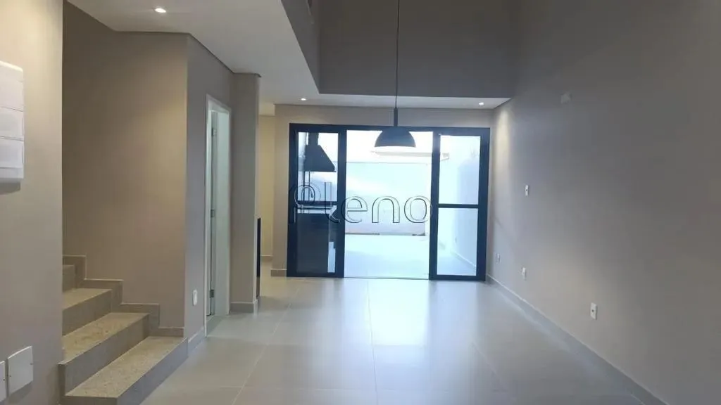 Casa à venda em Valinhos, Chácaras Silvania, com 3 suítes, com 144 m², Condomínio Vila Di