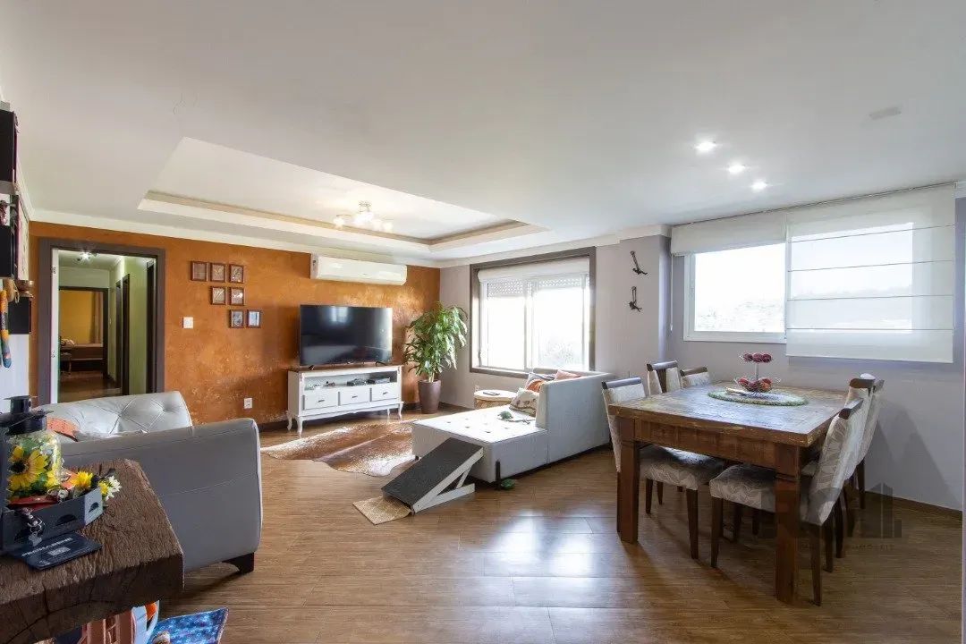 Belíssimo apartamento reformado de 124m² no bairro MedianeiraApresentamos este incrível ap