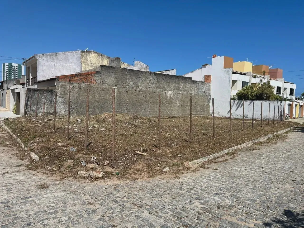 $ Vendo terreno de esquina na Atalaia Excelente Localização e Oportunidade! Aracaju - SE