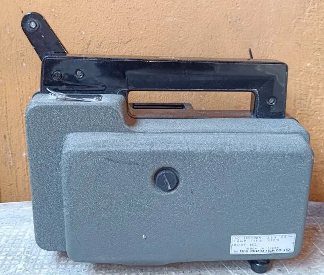 Projetor Fujica Made In Japan Super 8 Otimo Estado Funciona - Foto 4