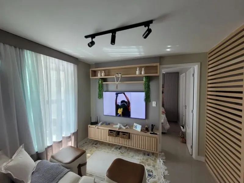 Apartamento à venda em Petrópolis-RJ, Itaipava: 2 quartos, 2 suítes, 1 sala, 2 banheiros, 