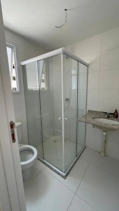Box de banheiro espelho janela quadro fixo porta em vidro  - Foto 4