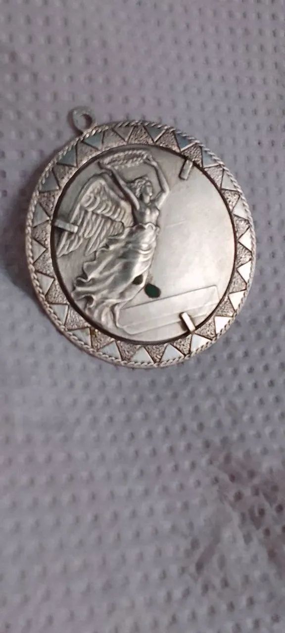  Pingente Prata 800 Medalha Anjo da Vitória