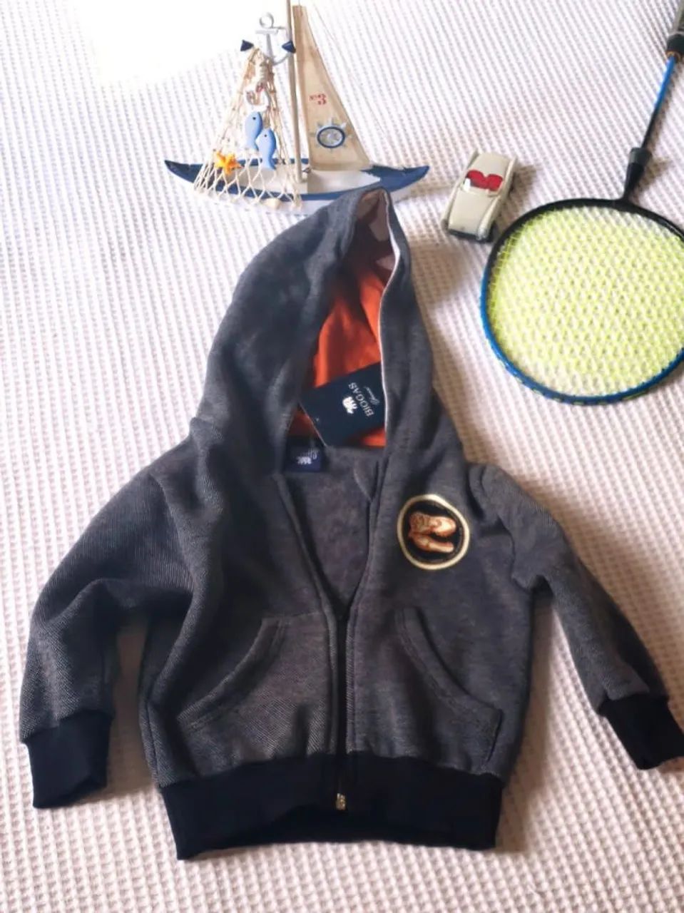 Casaco de Moletom veste até 18 meses até 12 kls.