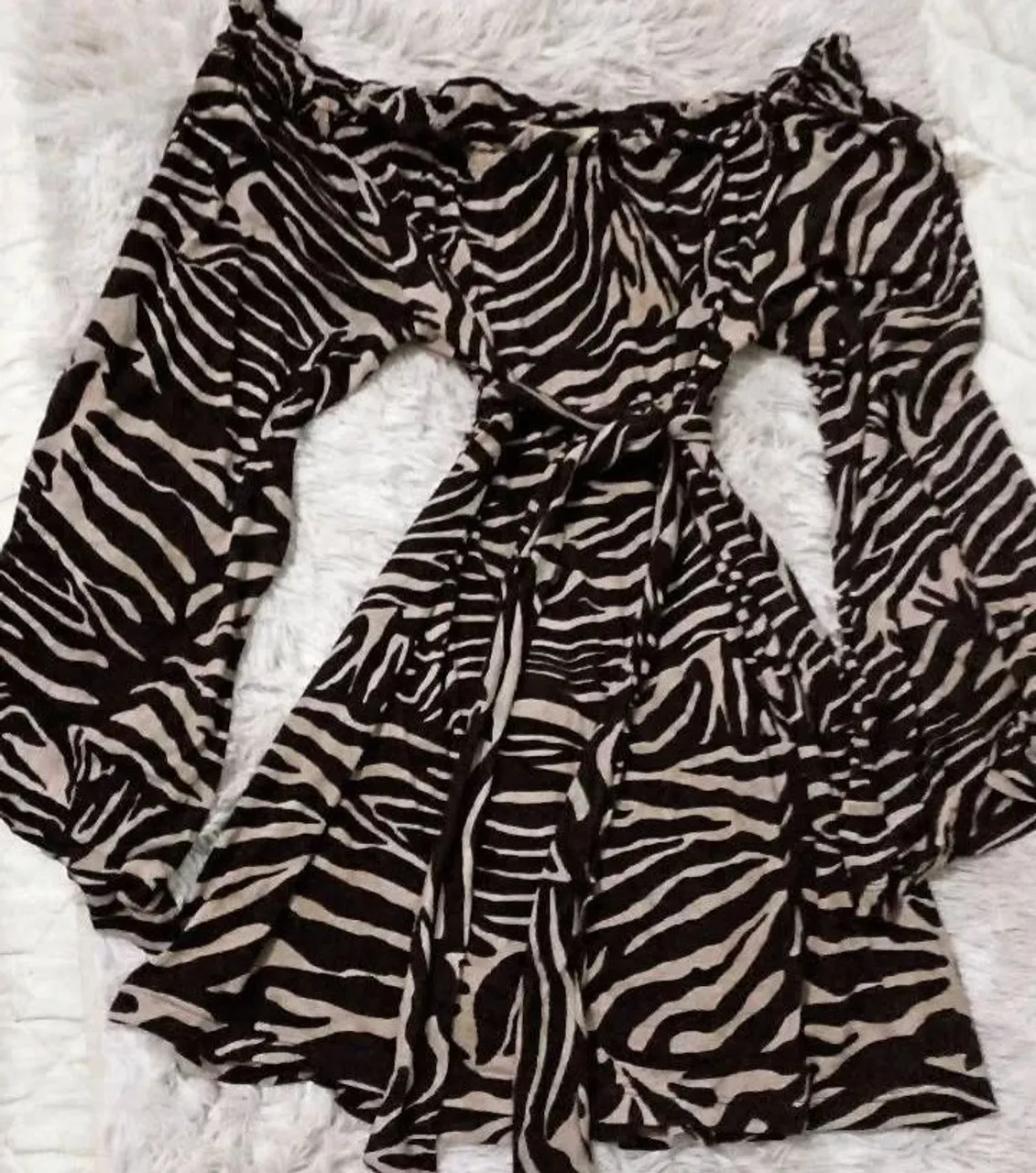 Vestido Zebra Manga Longa