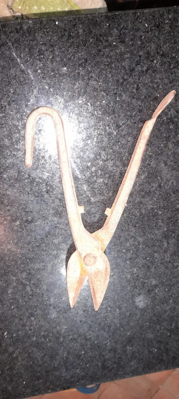 Tesoura de corte para metal