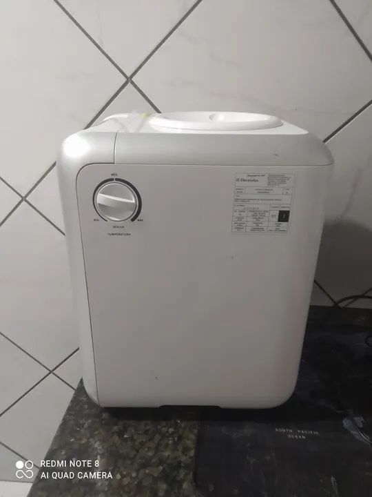 Bebedouro  ELETROLUX Garrafão de Água com sistema de Refrigeração  - Foto 4