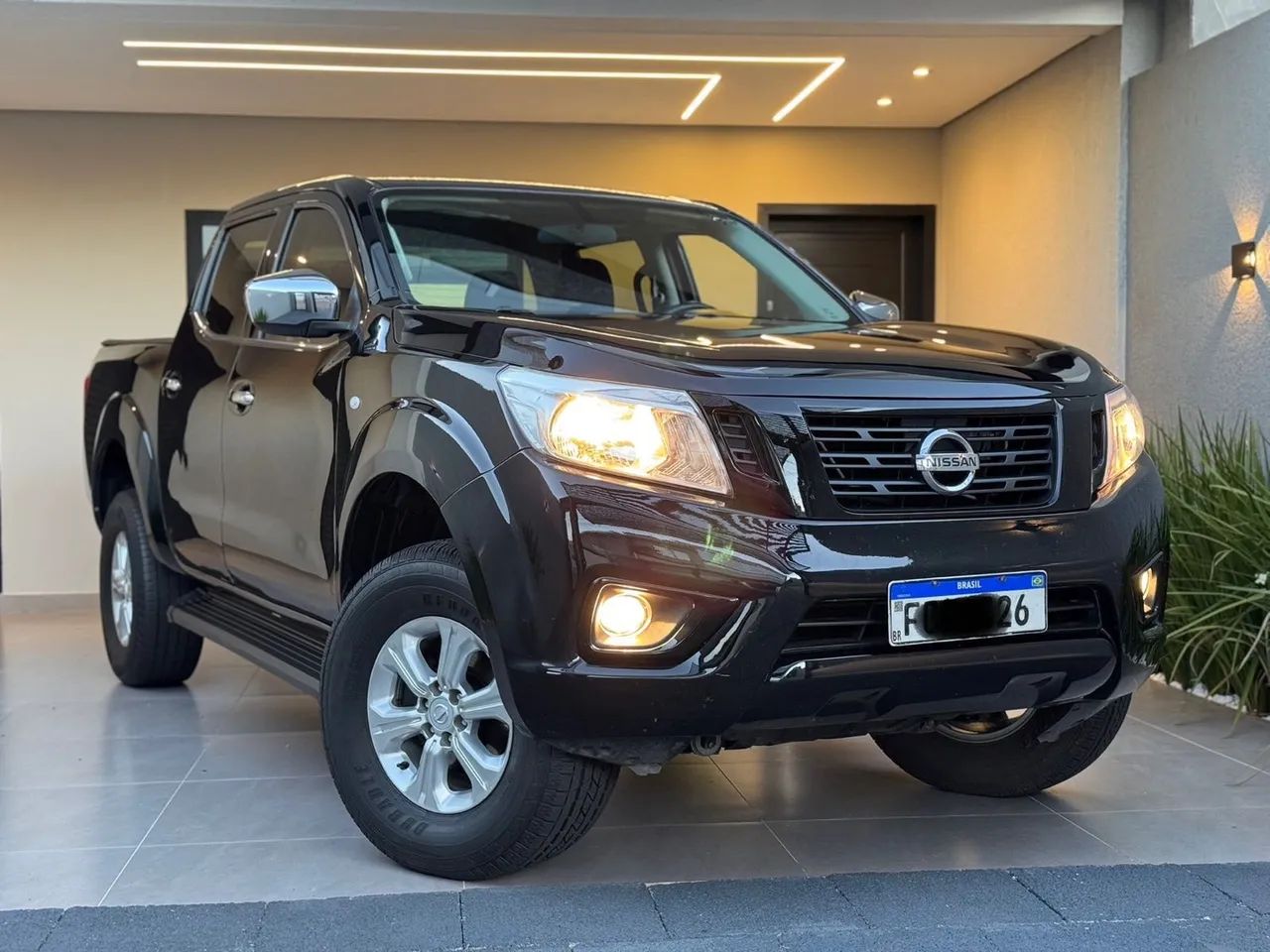 NISSAN FRONTIER SE 4X4 AUTOMÁTICA DIESEL COMPLETA 2018
