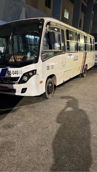 Micro ônibus comil pia LO915  - Foto 2