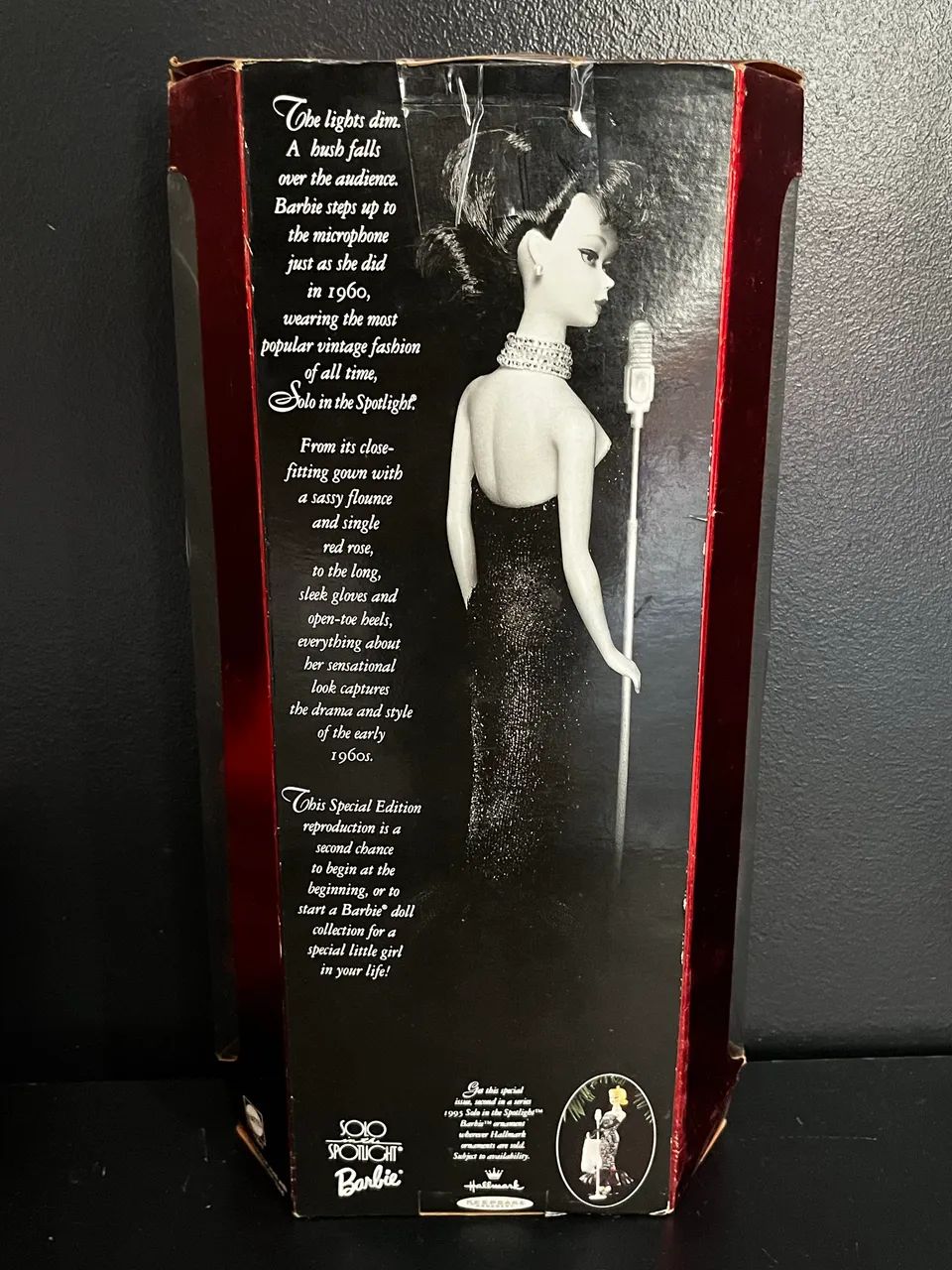 Boneca Barbie colecionador 1960 Barbie in the spotlight lacrada na caixa - Foto 2