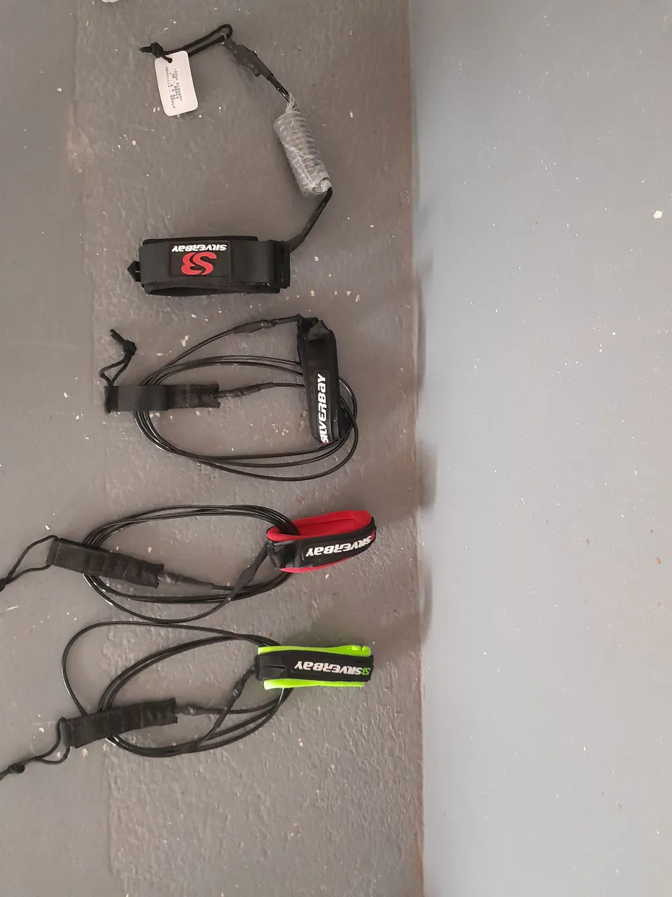 Leashes de Prancha SILVERBAY - Novos e Prontos para o Surf!