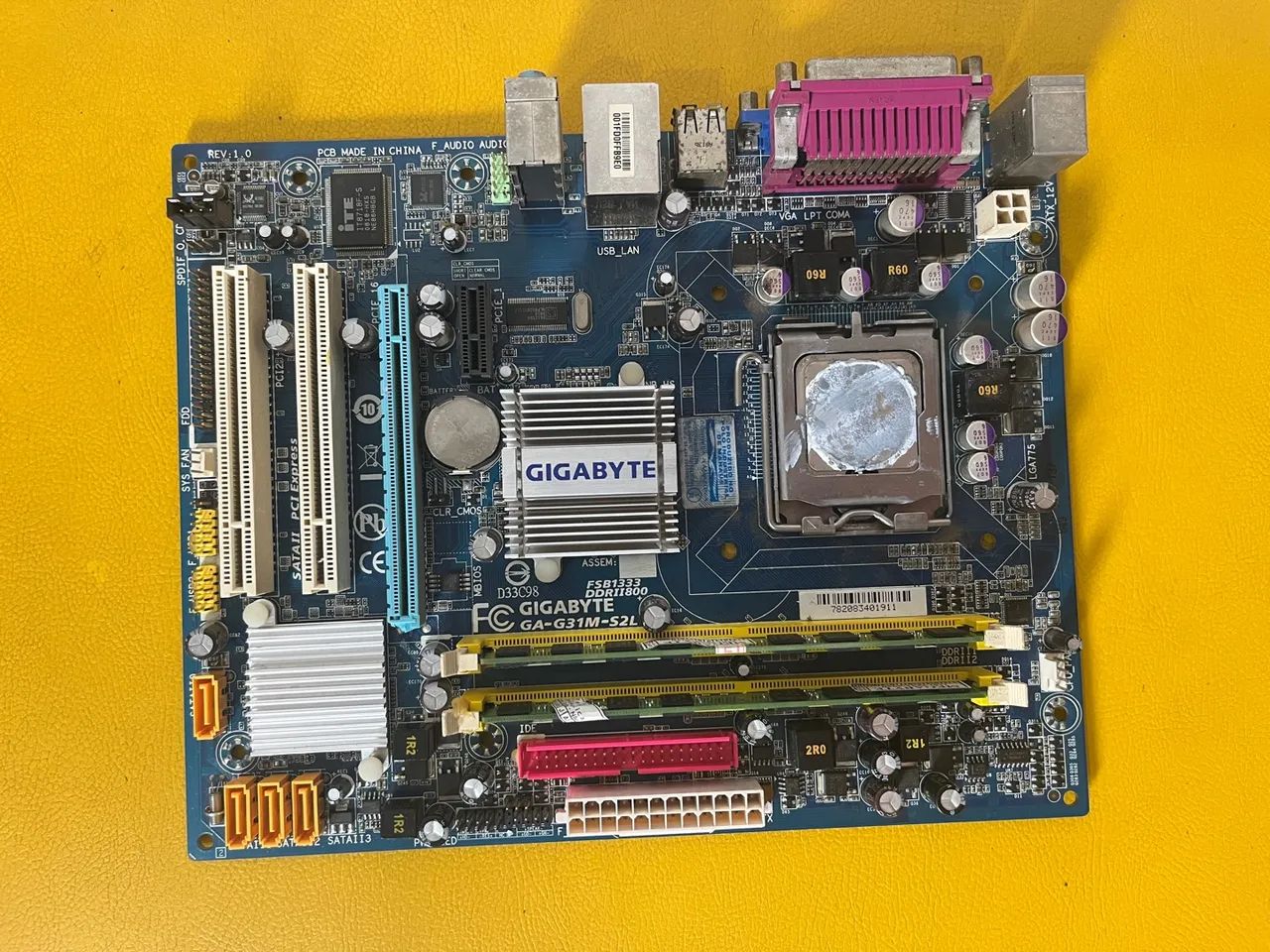 Placa Mãe Gigabyte 