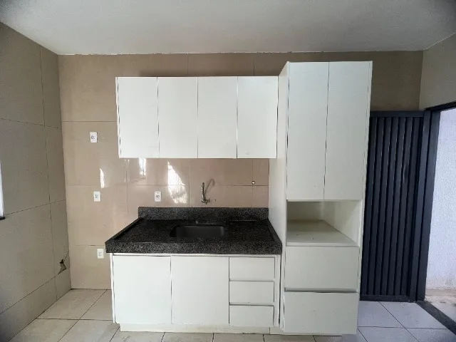 Casa 2Q Bairro Anhanguera ( próxima a T-63)