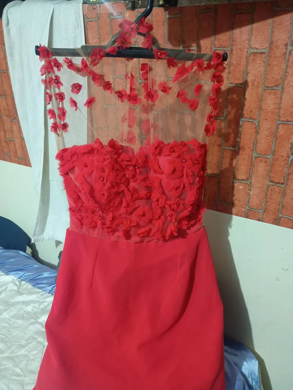 Vendo 1 vestido de festa ,infantil. - Foto 2