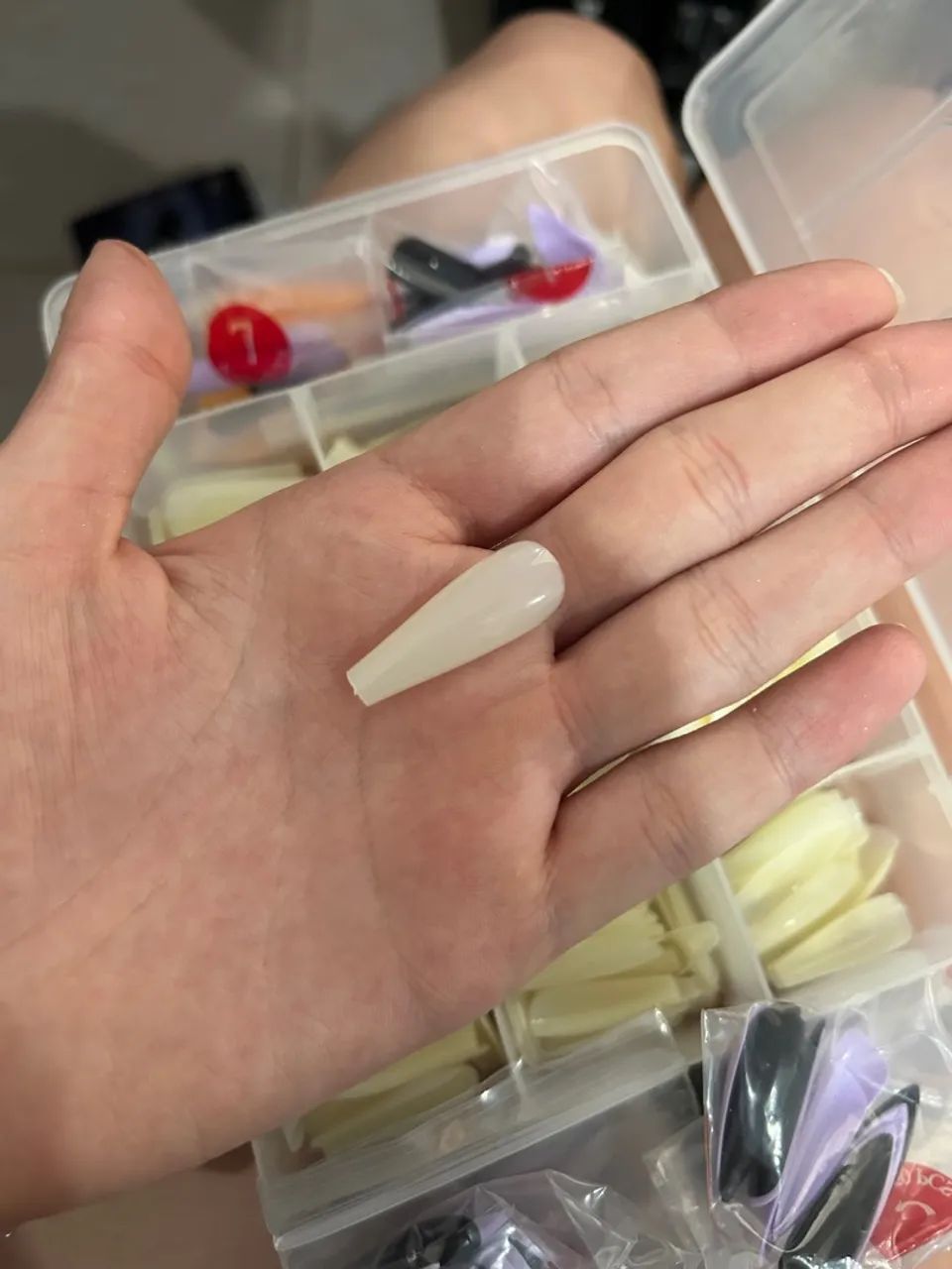 Kit com mais 800 unhas postiças e cortado de unhas postiças - Foto 5