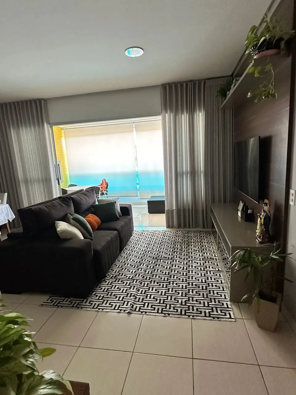 Imóvel para aluguel com 147 metros quadrados com 3 quartos em Jardim das Américas - Cuiabá