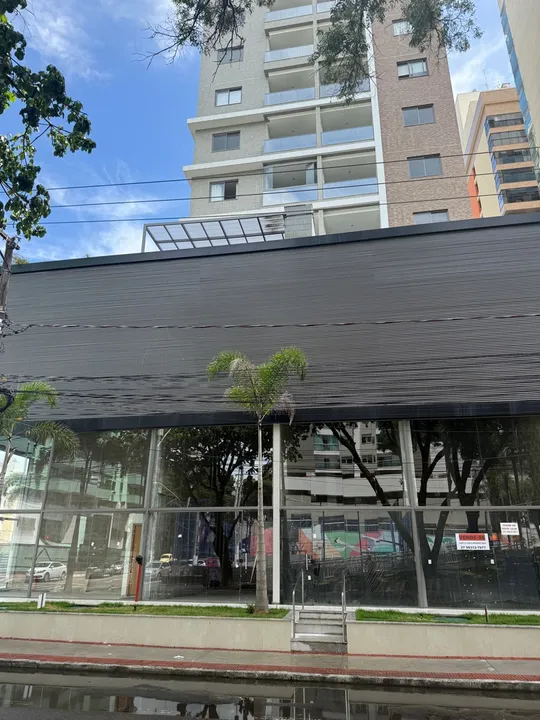 Alugo ponto comercial em Itapuã