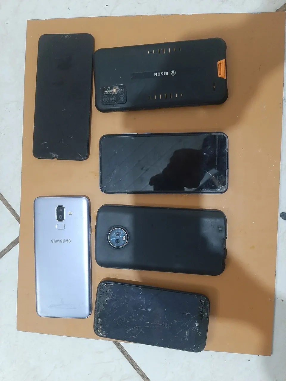 Lote de Celulares para peças - Diversas marcas