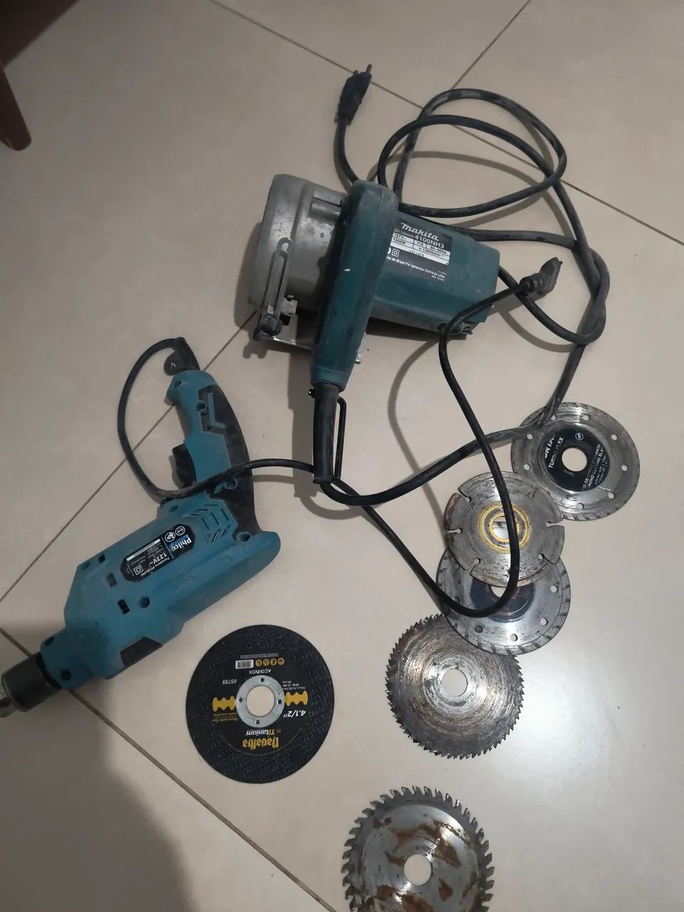 Makita. furadeira.lixadeira64595870176899120