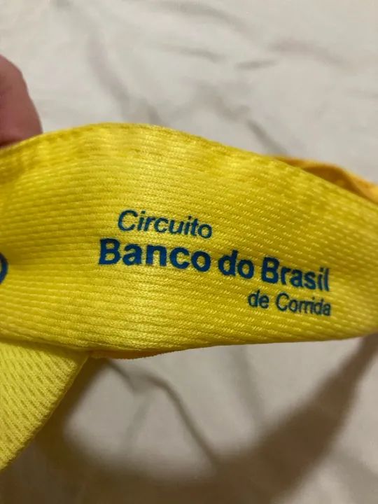 Boné amarelo de sol Circuito Banco do Brasil. - Foto 3